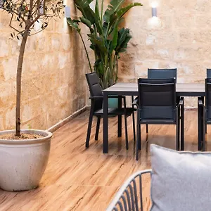 Valletta Waterfront Backyard Flat By Arcobnb Apartment Il-Furjana